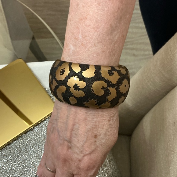 Louis Vuitton Runway Bracelet - Picture 5 of 14